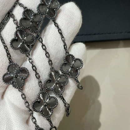 [baslovejewels]CLOVER 5 MOTIF BLACK BRACELET
