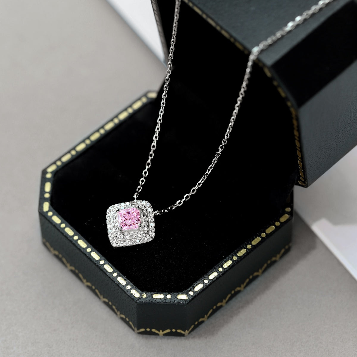 [baslovejewels]Sparkling Asscher Cut Necklace