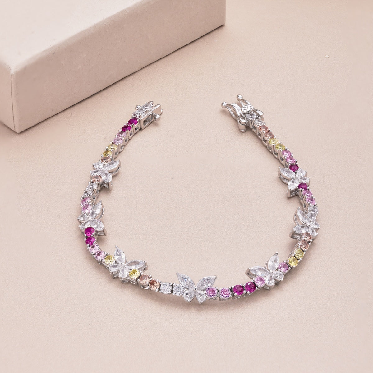 [baslovejewels]Ornate Colorful Butterfly Shape Round Cut Daily Bracelet