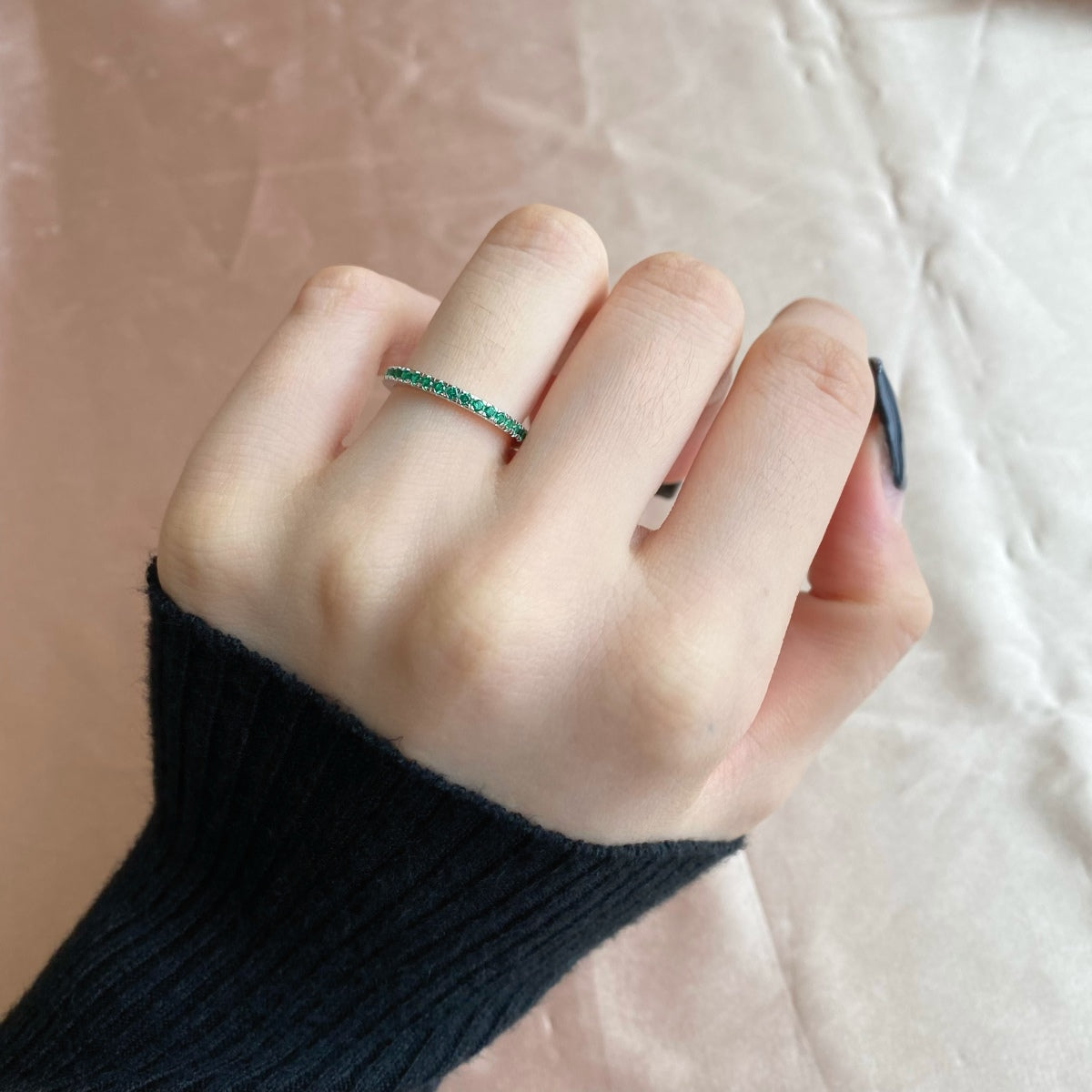 [baslovejewels]Delicate Sparkling Round Cut Daily Ring