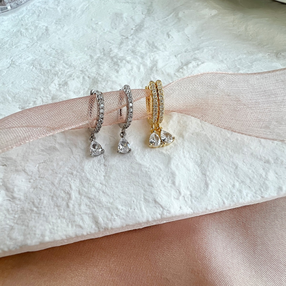 [baslovejewels]Luxurious Geometric Drop Earrings