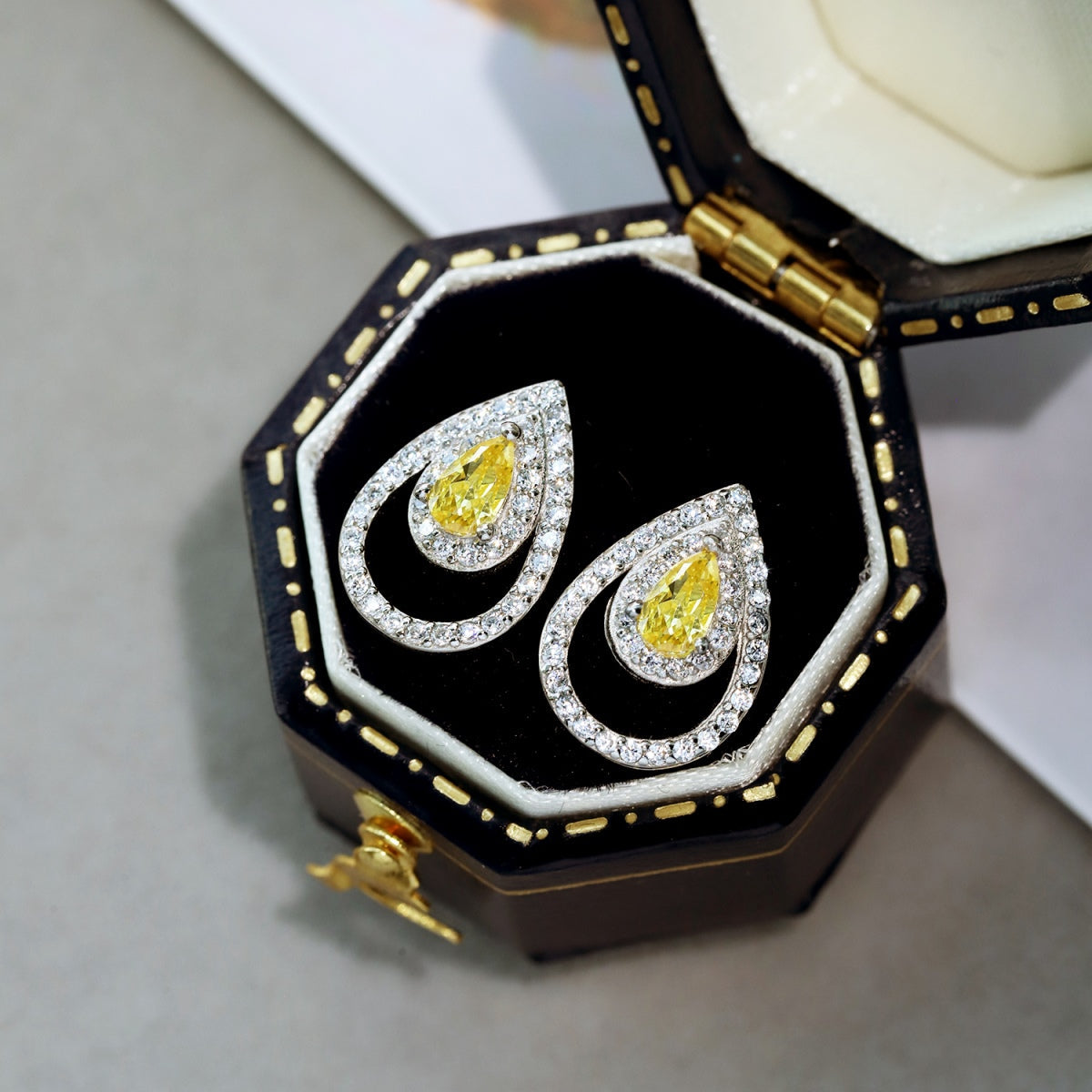 [baslovejewels]Sparkling Delicate Water Drop Shape Daily Earrings