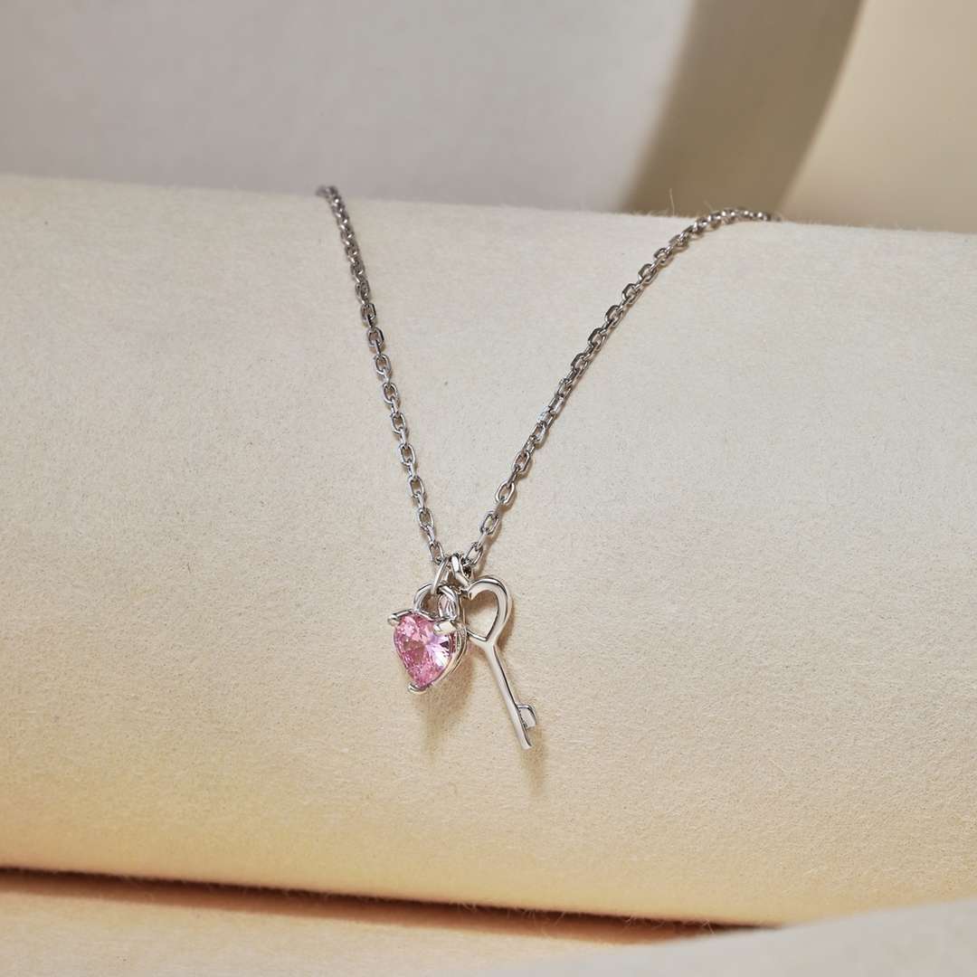 [baslovejewels]Unique Heart Shape Key Pendent Necklace