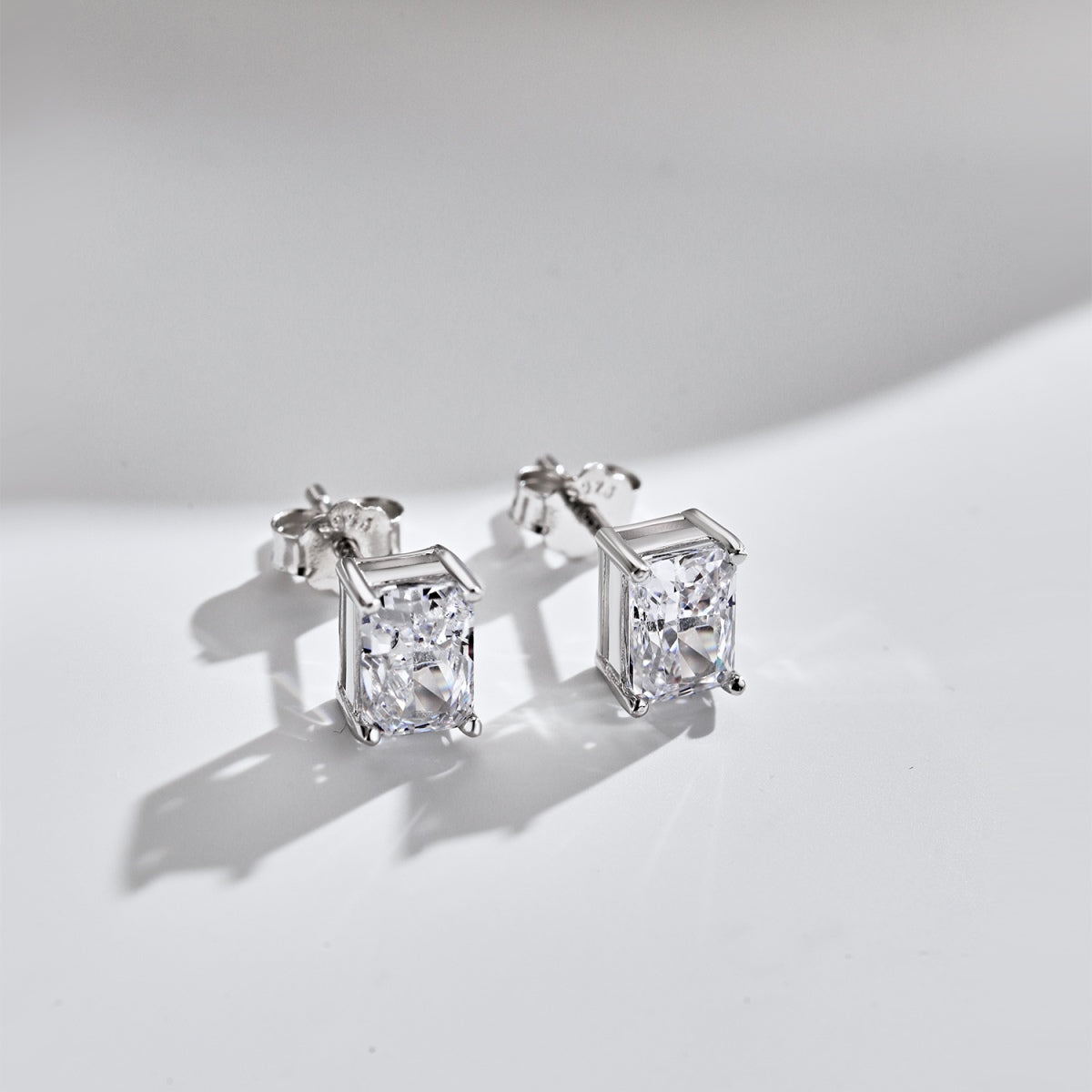 [baslovejewels]Radiant Luxurious Princess Cut Daily Earrings