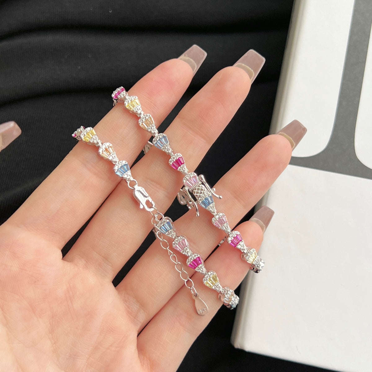 [baslovejewels]Radiant Water Drop Shape Daily Bracelet