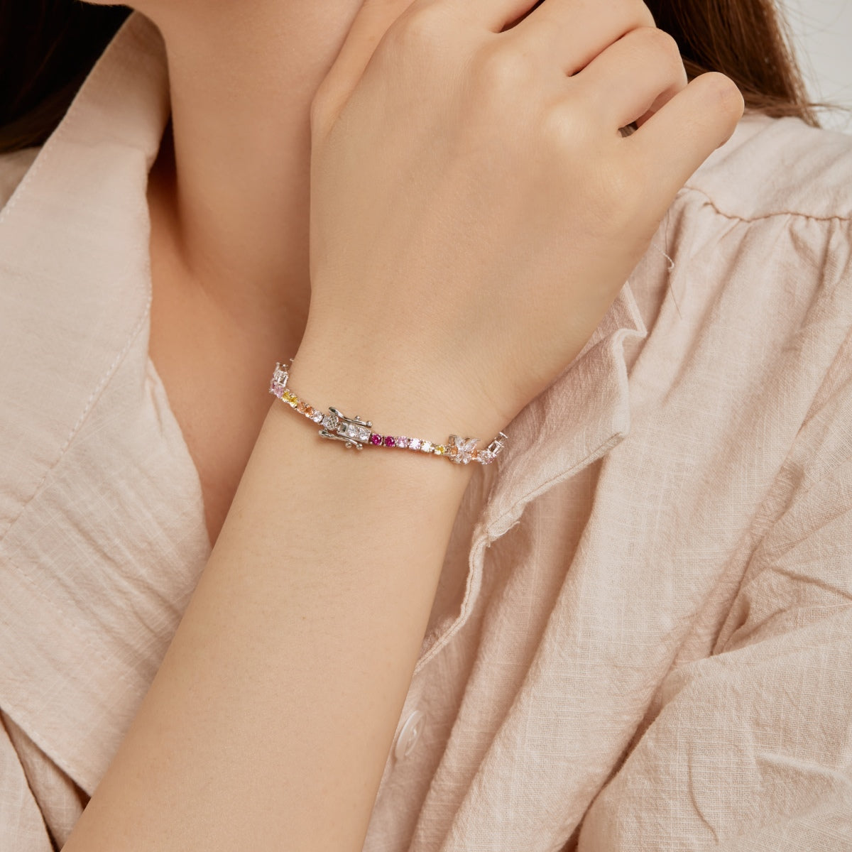 [baslovejewels]Ornate Colorful Butterfly Shape Round Cut Daily Bracelet