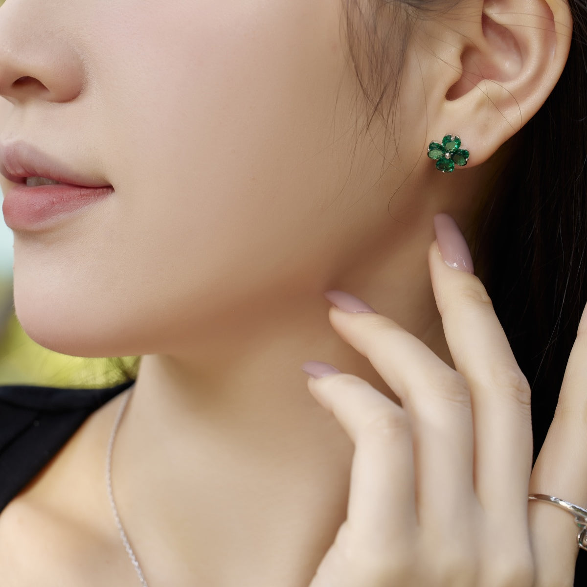 [baslovejewels]Four-Leaf Clover Ball Earrings