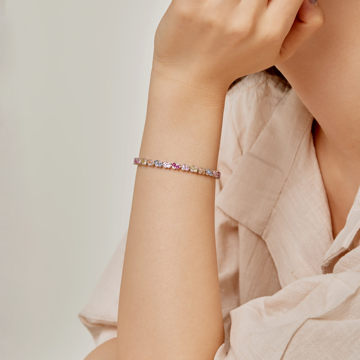 [baslovejewels]Ornate Colorful Flower Shape Party Bracelet