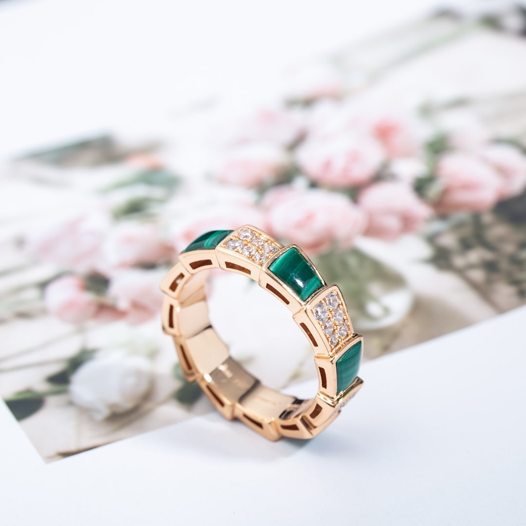 [baslovejewels]SERPENTI RING PINK GOLD MALACHITE DIAMOND PAVED 4MM
