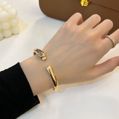 [baslovejewels]PANTHERE GOLD OPEN BRACELET