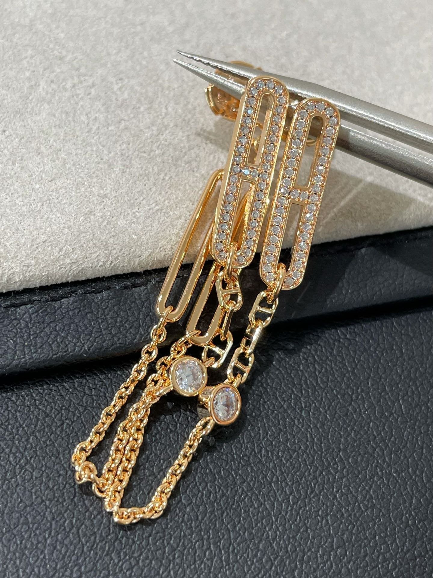 [baslovejewels]CHAINE CHAOS DIAMOND DROP EARRINGS