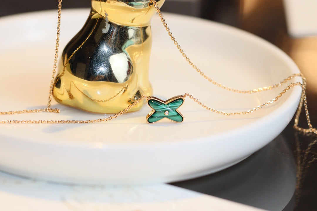 [baslovejewels]JEUX MALACHITE 1 DIAMOND PINK GOLD NECKLACE