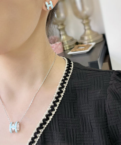 [baslovejewels]POP H SKY BLUE STUD EARRINGS