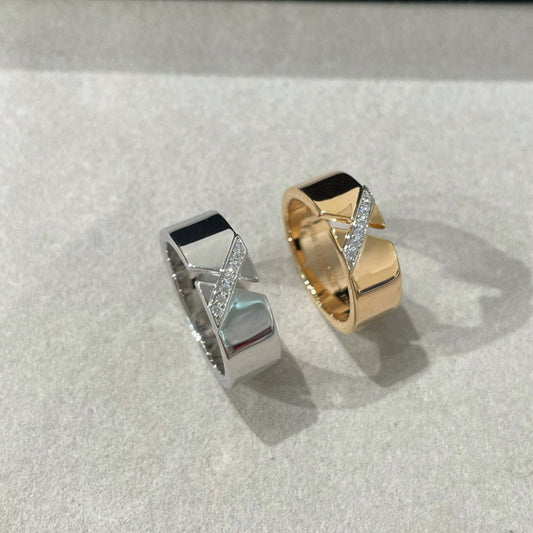 [baslovejewels]LIENS EVIDENCE DIAOMOND RING