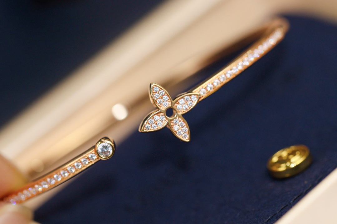 [baslovejewels]IDYLLE PINK GOLD OPEN BRACELET DIAMOND PAVED