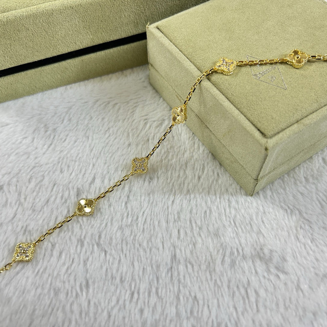 [baslovejewels]CLOVER 6 MOTIF DIAMOND LASER BRACELET
