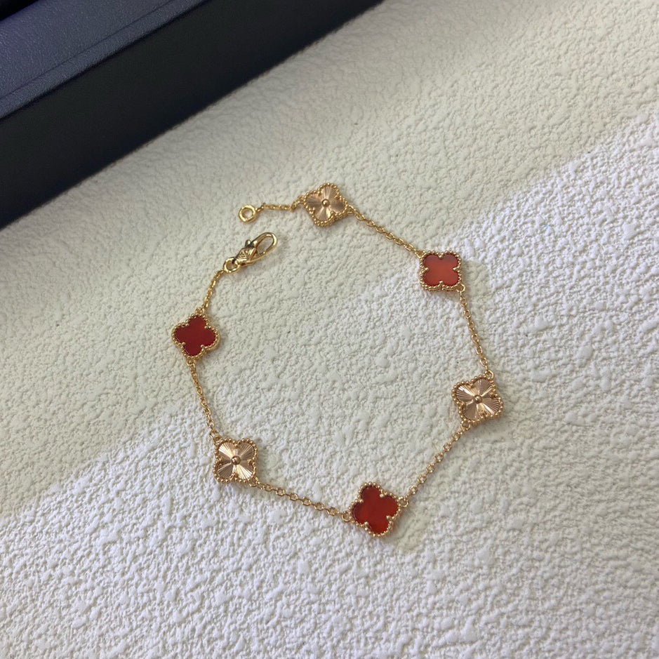 [baslovejewels]CLOVER 6 MOTIF RED AGATE LASER BRACELET
