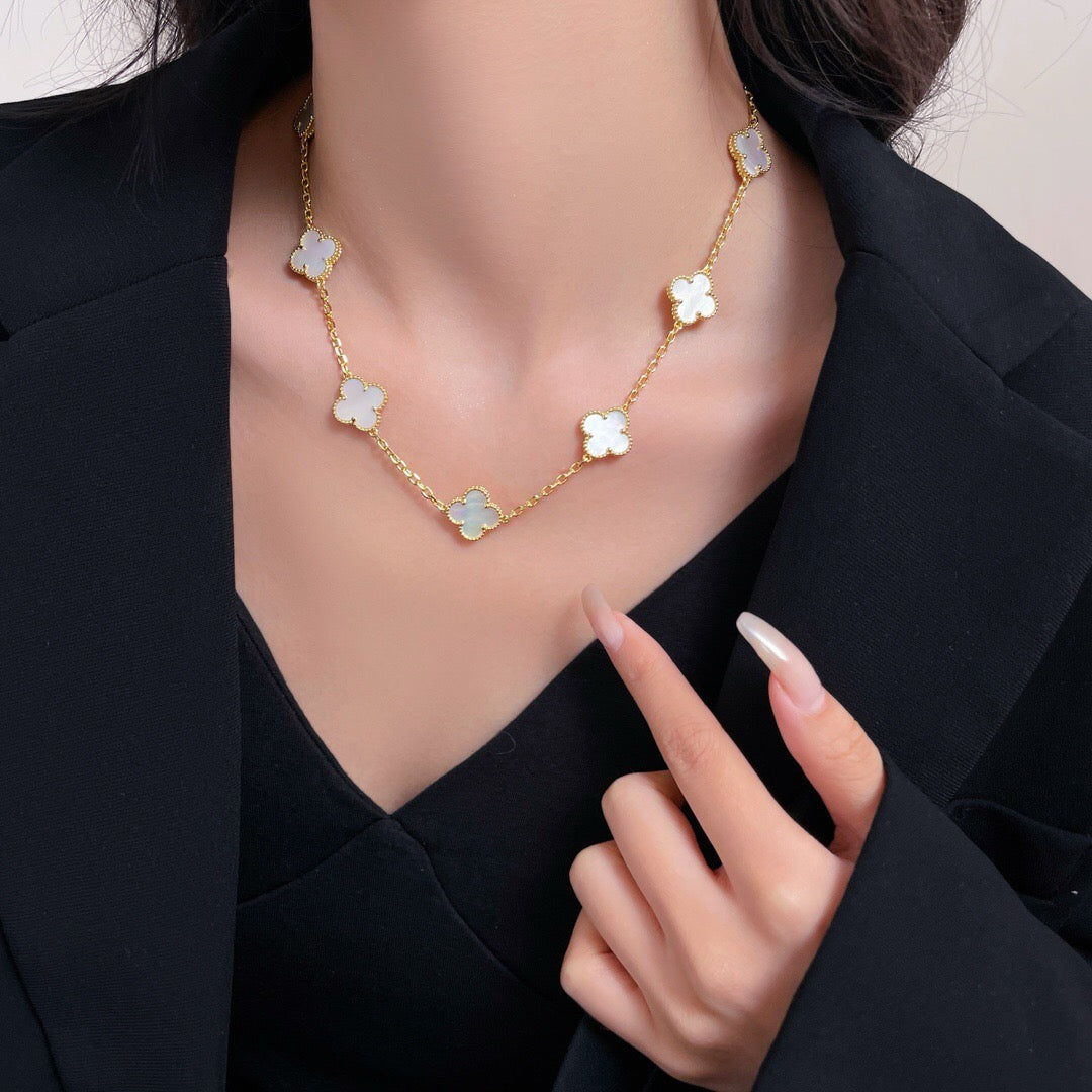 [baslovejewels]CLOVER 10 MOTIFS WHITE MOTHER OF PEARL NECKLACE