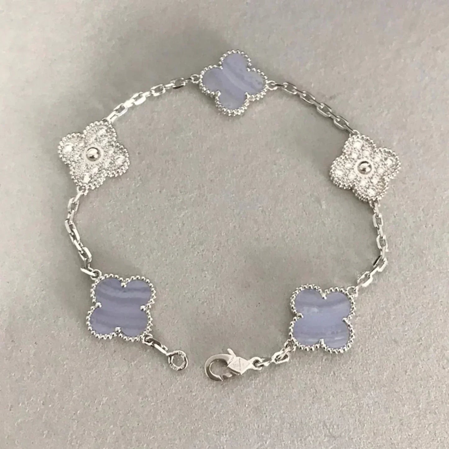 [baslovejewels]CLOVER  5 MOTIF DIAMOND PURPLE CHALCEDONY BRACELET SILVER
