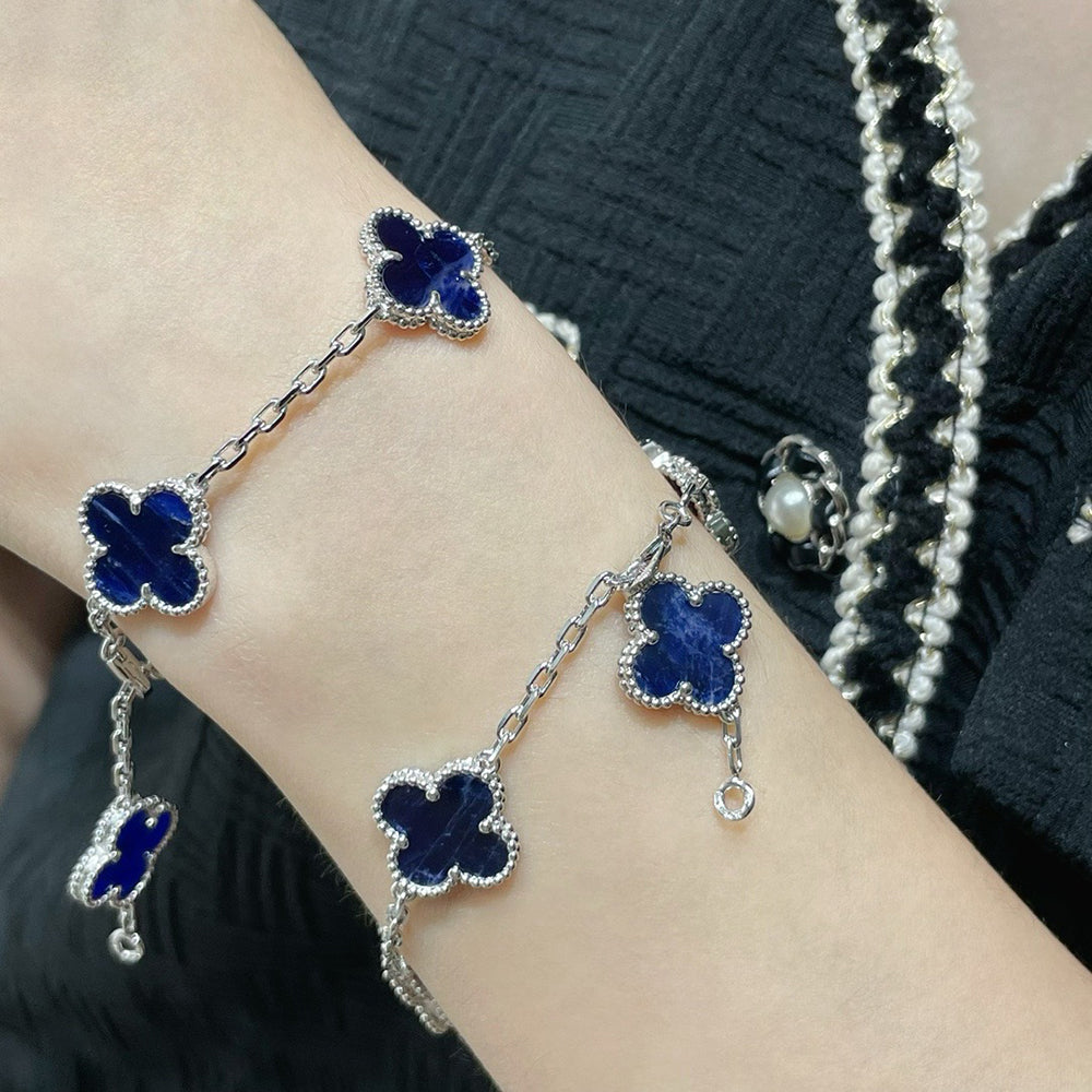 [baslovejewels]CLOVER 5 MOTIF PIETERSITE SILVER BRACELET