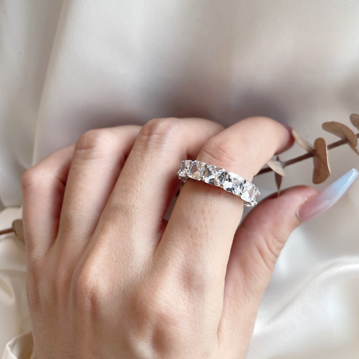 [baslovejewels]Elegant Princess Cut Tennis Ring