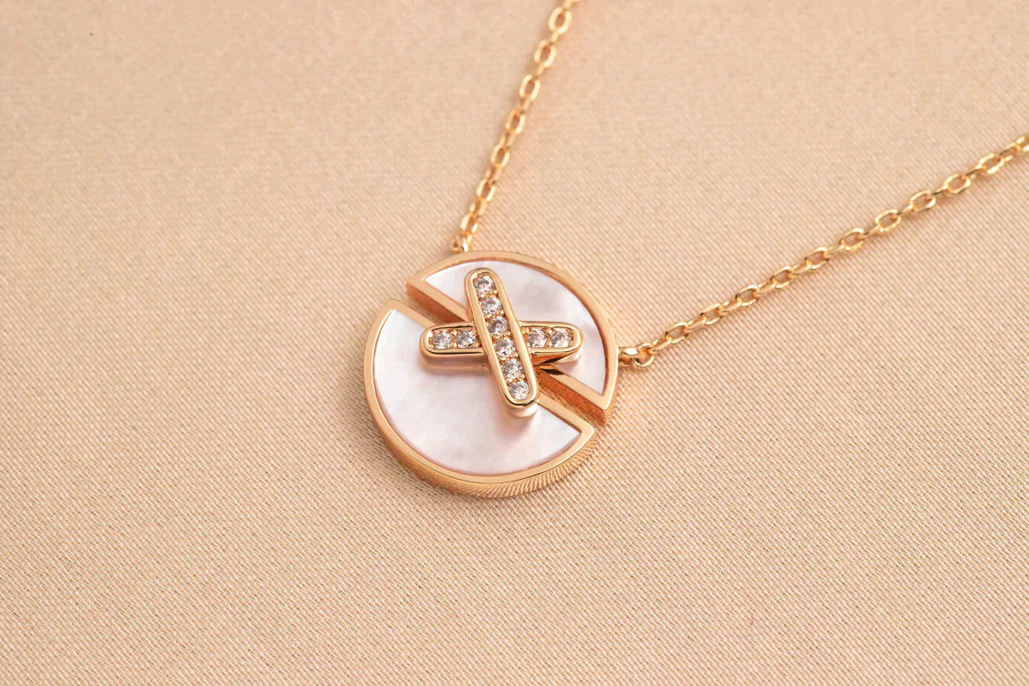 [baslovejewels]JEUX DE ROSE GOLD DIAMOND NECKLACE