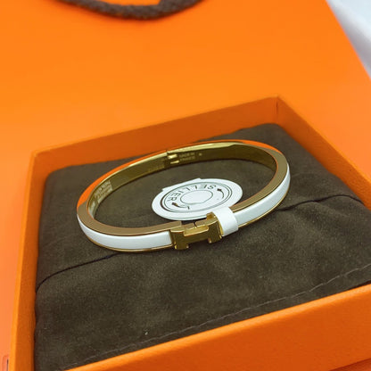 [baslovejewels]CLASSIC HM CLIC WHITE 8MM ENAMEL BRACELET