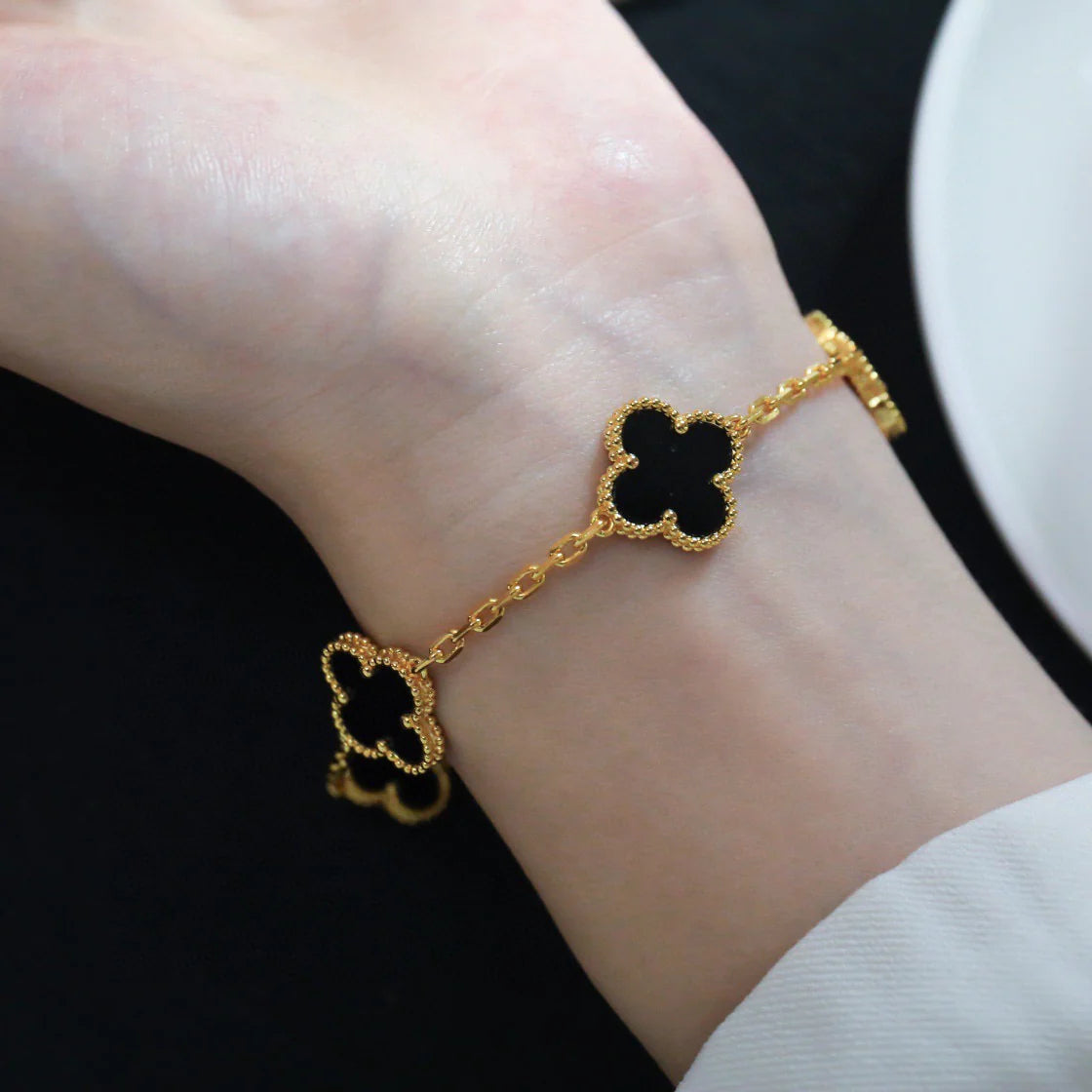 [baslovejewels]CLOVER  5 MOTIFS BLACK ONYX BRACELET