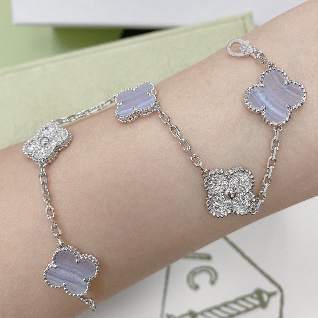 [baslovejewels]CLOVER  5 MOTIF DIAMOND PURPLE CHALCEDONY BRACELET SILVER